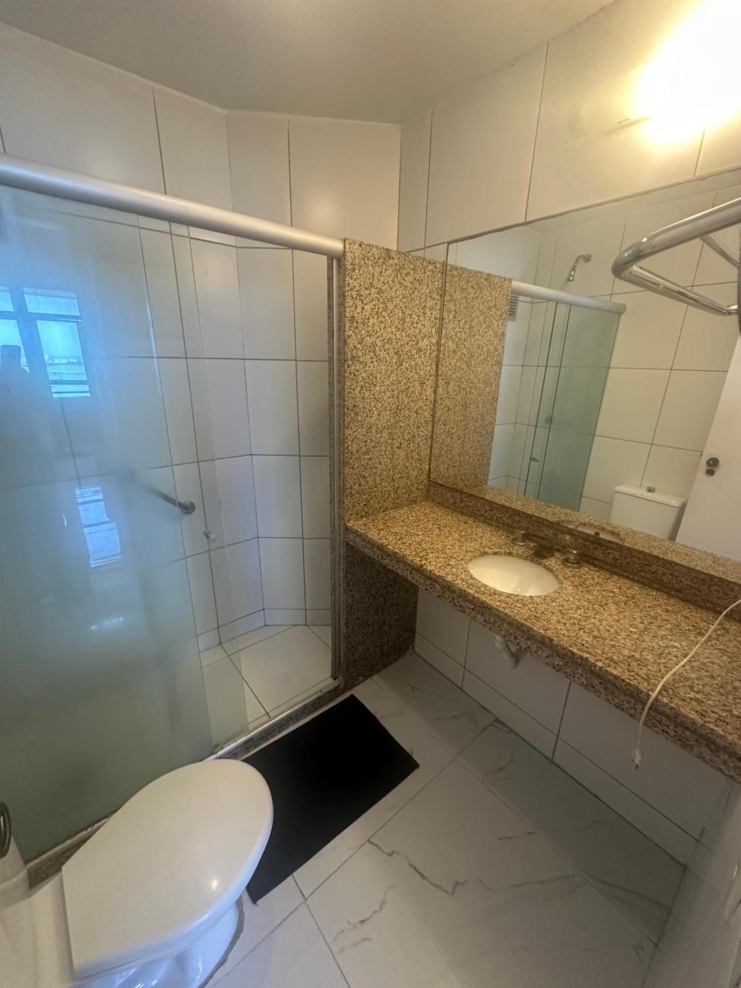 Golden Flat - 952 B Apartment